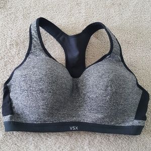 NWOT Victoria's Secret VSX Sports Bra 38D